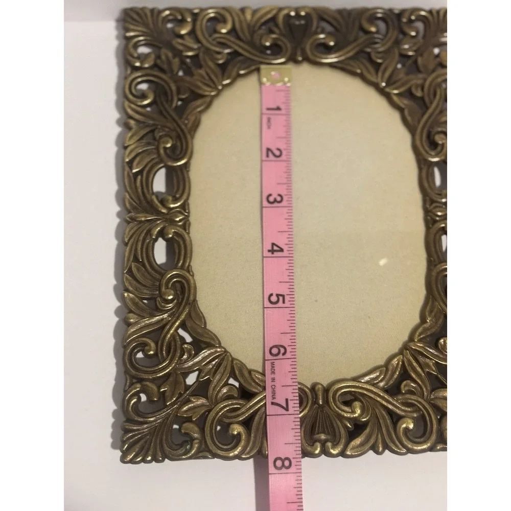 Vintage Ornate Oval Photo Frame Antique‎ Scroll